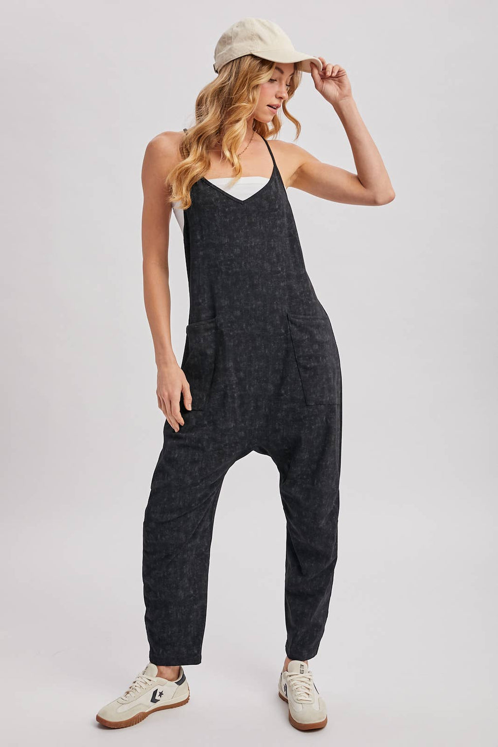 Bluivy: SLEEVELESS V-NECK ONESIE JUMPSUIT WITH POCKETS